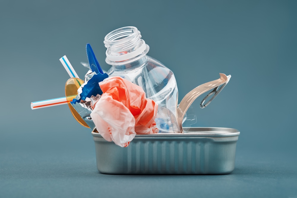 different types of single-use waste together