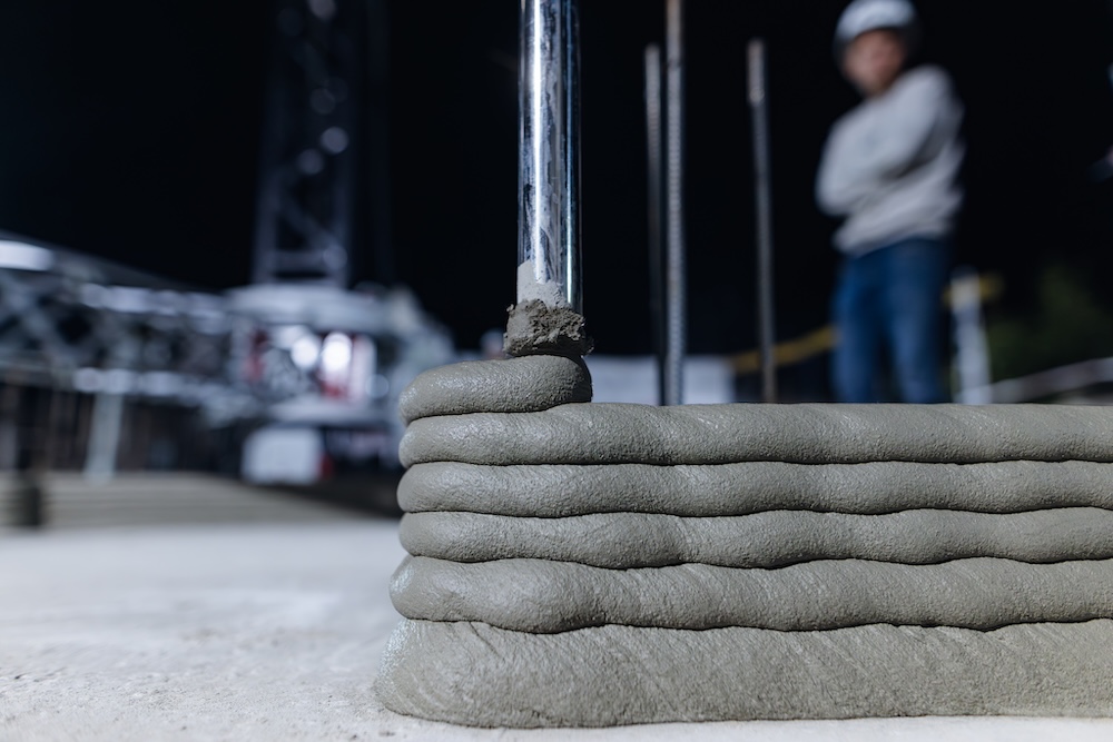 Modern 3D printed home made of cement