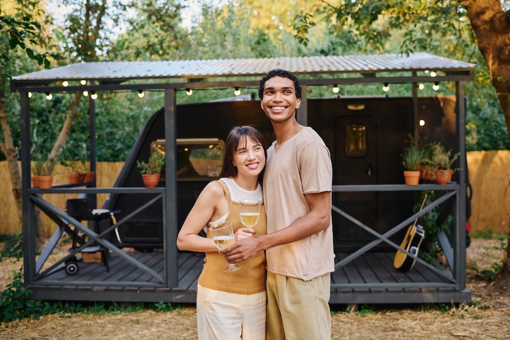 couple off-grid living a simple life